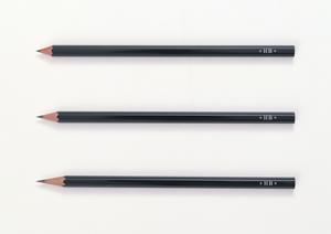 ファッション愛好家必見！自己表現を楽しむための最新オリジナルグッズトレンド